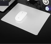 Extended Large Slim Anti-Slip Aluminium Gaming en Office-toetsenbord Muismat Mat, Afmeting: 240 x 170 x 4 mm (zilver)