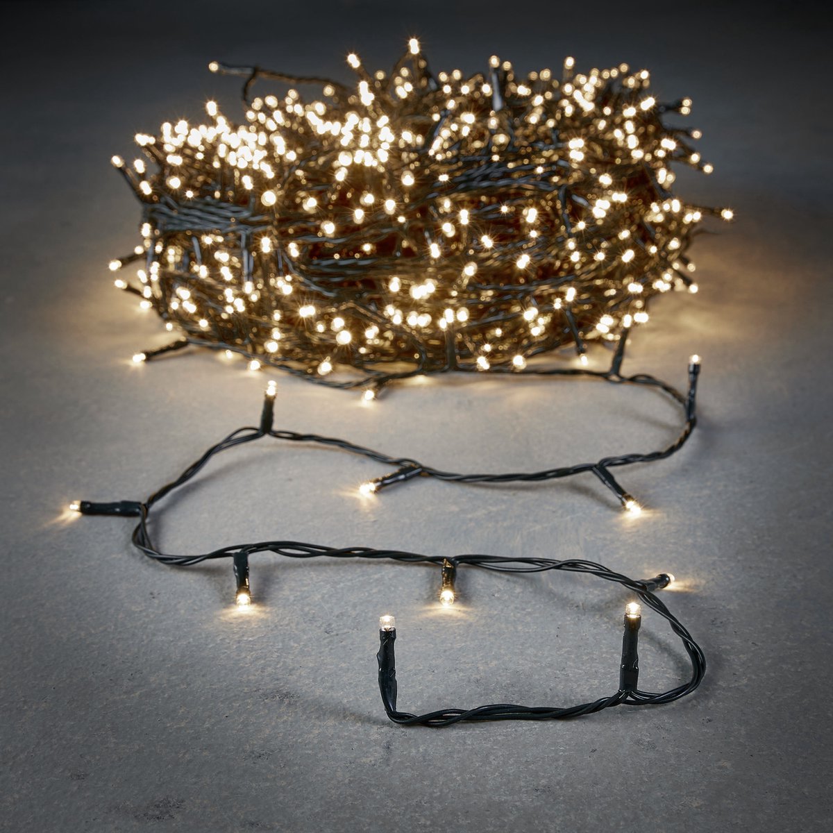Luca Lighting Kerstboomverlichting met 2000 LED Lampjes - L15000 cm -  Klassiek Wit | bol.com