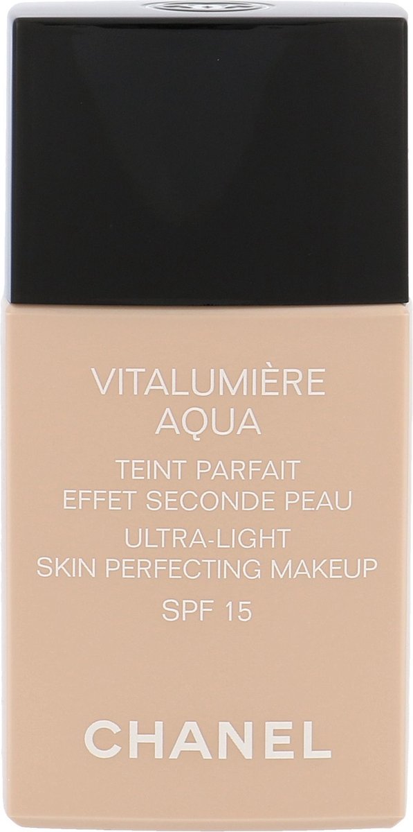 Chanel Vitalumiere Aqua Ultra-Light SPF15 1 stuk
