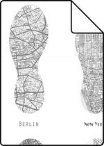 Proefstaal ESTAhome behang stadskaarten in vorm van schoenzolen zwart op wit - 128818 - 26,5 x 21 cm