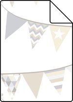 Proefstaal ESTAhome behang vlaggetjes lichtgrijs, beige en glanzend wit - 128709 - 26,5 x 21 cm