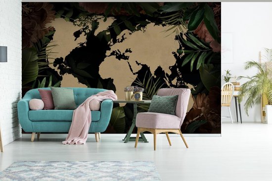 Behang - Fotobehang Wereldkaart - Bladeren - Bloemen - Breedte 525 cm x hoogte 350 cm