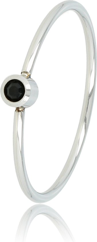 My Bendel - Betekenisring Zilverkleurig met Zwarte Steen - Zilverkleurige Aanschuifring - Zwart Zirkonia - Stainless Steel - met Luxe Cadeauverpakking | Sieraden Voor Dames | Maat 19.00 Mm / Maat 60