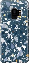 Samsung Galaxy S9 Telefoonhoesje - Premium Hardcase Hoesje - Dun en stevig plastic - Met Marmerprint - Terrazzo - Donkerblauw