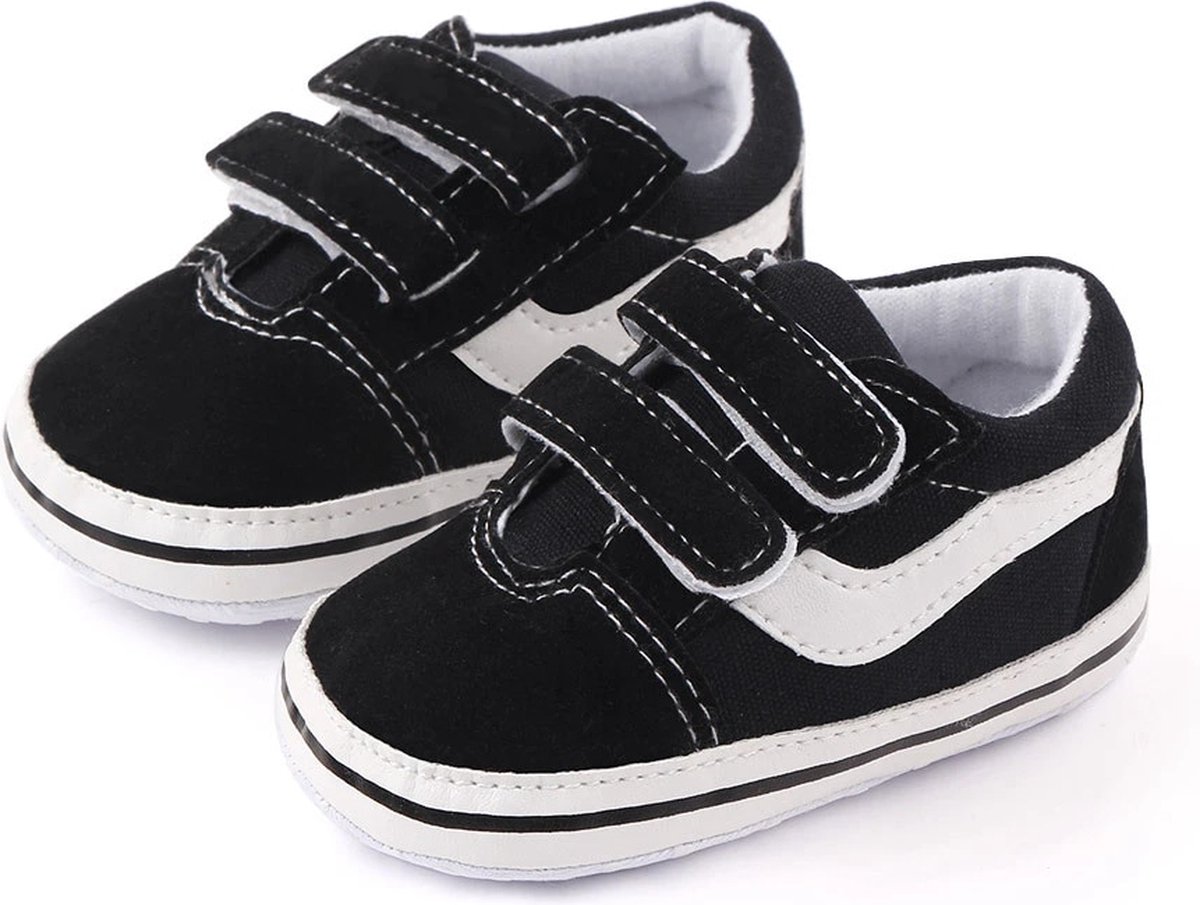 Baby Schoentjes Babysneakers Van Completebabyuitzet Klittenband baby-schoentjes-babysneakers-van-completebabyuitzet-klittenband