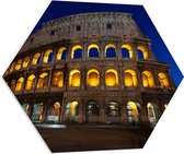 PVC Schuimplaat Hexagon - Het Collosseum in Rome Italie in de Avond - 70x60.9 cm Foto op Hexagon (Met Ophangsysteem)