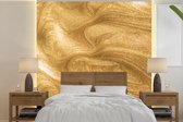 Behang - Fotobehang Een gouden achtergrond met glitters - Breedte 220 cm x hoogte 220 cm