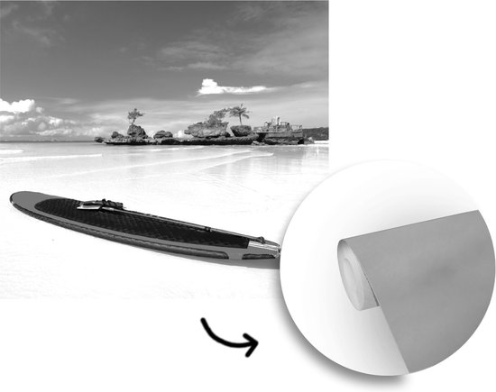 Papier Peint - Papier Peint Papier peint photo Planche de surf sur la plage de Boracay - noir et blanc - largeur 300 cm x hauteur 300 cm
