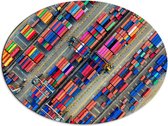WallClassics - Dibond Ovaal - Zeecontainers in de Haven gestapeld - 80x60 cm Foto op Ovaal (Met Ophangsysteem)