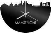 Skyline Klok Maastricht Zwart Glanzend - Ø 40 cm - Stil uurwerk - Wanddecoratie - Meer steden beschikbaar - Woonkamer idee - Woondecoratie - City Art - Steden kunst - Cadeau voor hem - Cadeau voor haar - Jubileum - Trouwerij - Housewarming -