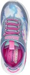 Bovenkant van een blauwe Skechers sneaker met wolkenprint en glitter. Roze veters en paarse voering.