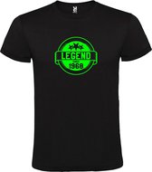 Zwart T-Shirt met “Legend sinds 1968 “ Afbeelding Neon Groen Size L