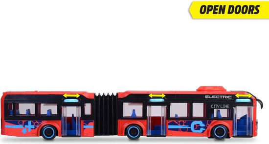 Rode gelede stadsbus met zwarte raamstijlen, blauwe patronen en open deuren.
