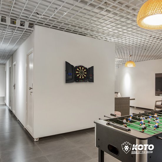 KOTO Classic Elektronisch Dartbord, Dartkabinet met 6 Softtip Darts, DartSet voor 1-8 spelers, 32 spellen en meer dan 590 variaties, E-Dartbord met accessoires. van KOTO — afbeelding 4