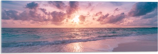 Acrylglas - Kalme Golven bij het Strand met Zonsondergang - 90x30 cm Foto op Acrylglas (Met Ophangsysteem)