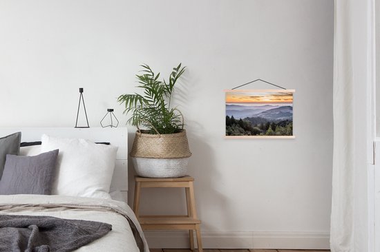 Porte-affiche avec affiche - Affiche scolaire - Montagnes - Soleil - Forêt - Paysage - 60x40 cm - Lattes vierges