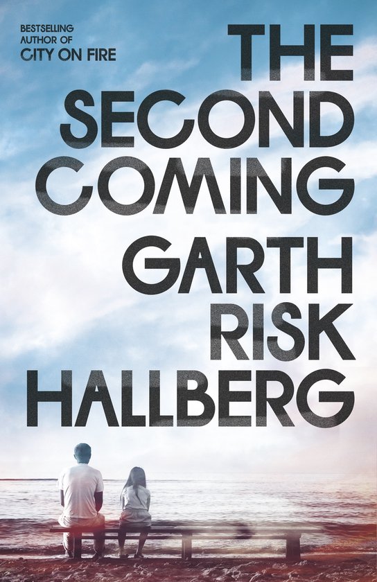 Boekomslag van "The Second Coming" met twee figuren die op een bankje naar de oceaan kijken. De titel staat in grote letters bovenaan.