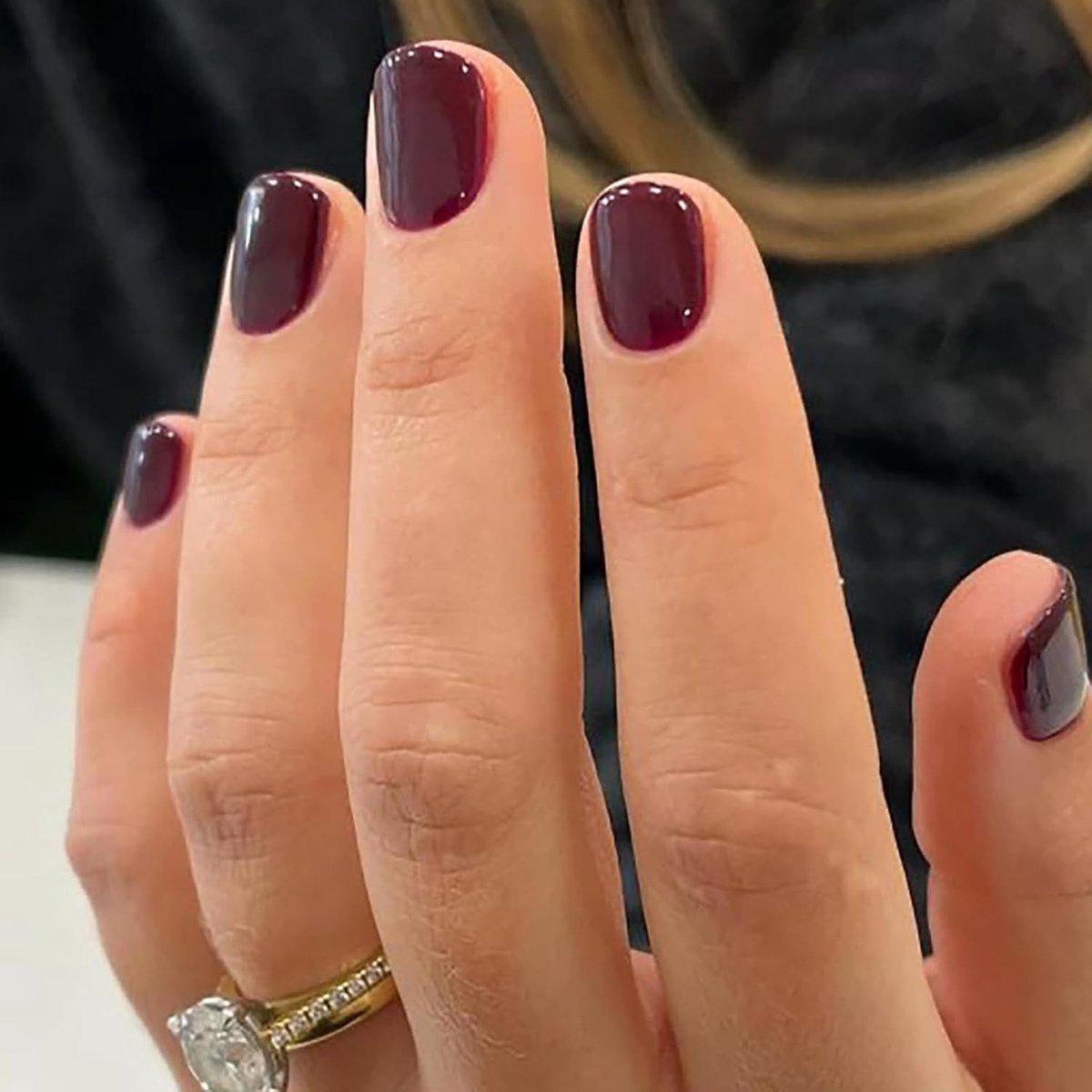 Druknagels kort vierkant - roze nep nagels - 24 stuks met nagellijm - snel en eenvoudig aan te brengen - ShopVlot