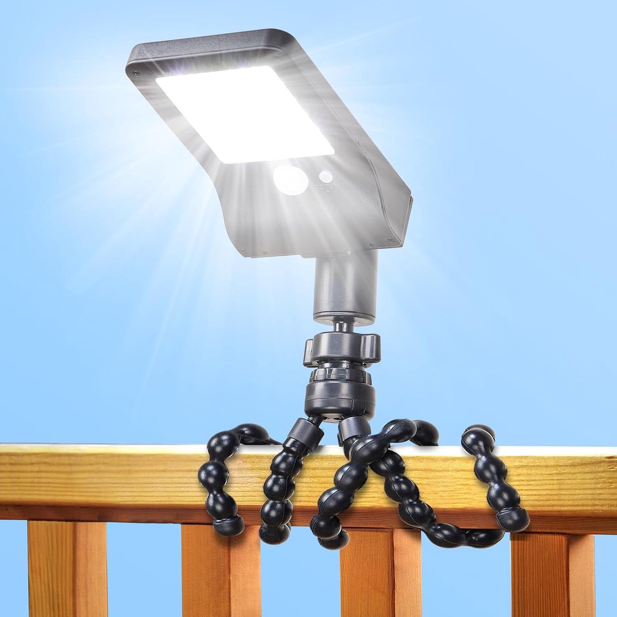 KZQ Solar hekverlichting met 60 LED's en bewegingssensor - Flexibele octopus tripod met 3 lichtmodi - Verstelbare hoek voor hek terras camping en tuin - Zwart