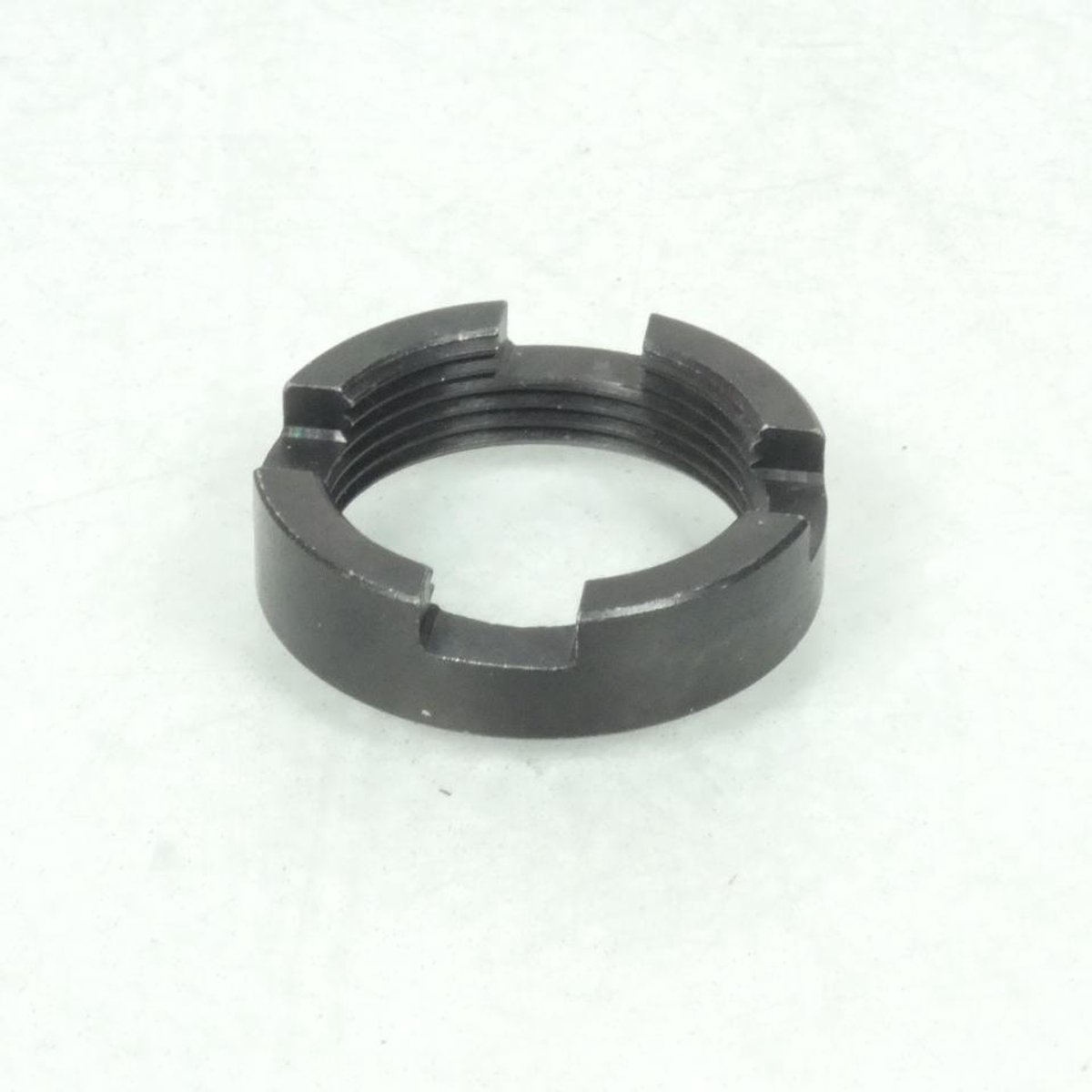 Écrou Crénelé ergots M30x1.50 pour moto Aprilia 750 Shiver 2007-2012 AP8121201