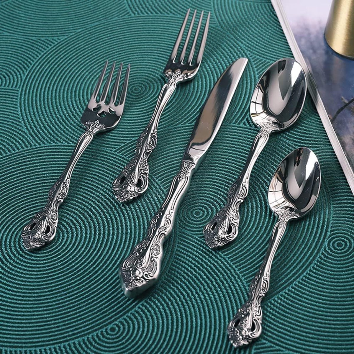 Bestekset 60-delig - Servies Dinerbestek - Tafeldekken Luxe Diner - Vaatwasserbestendig - 12 personen - Zilverkleurig