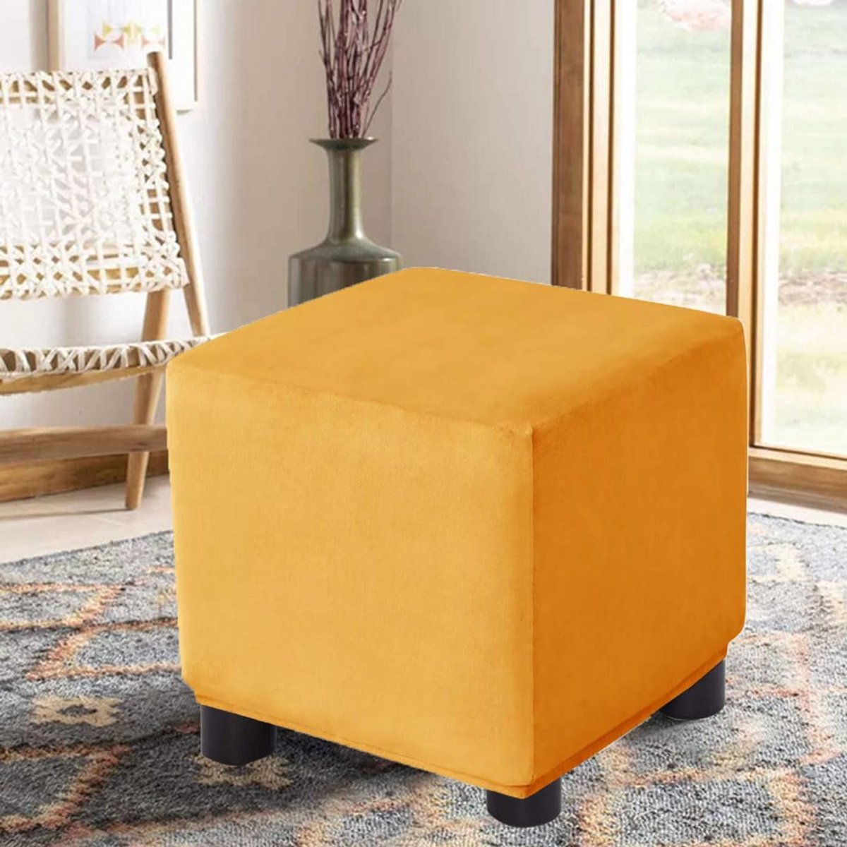 Poefhoes Vierkant - Voetenbankhoes Velvet - Woonkamer Decoratie - Rekbare Pasvorm - Maat M - Geel