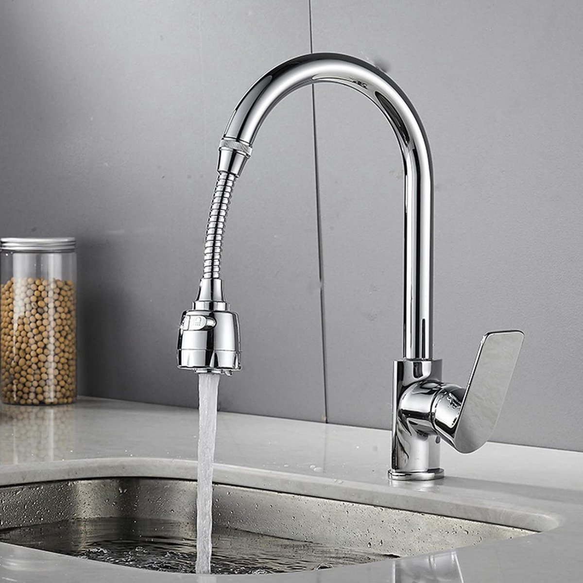 Waterkraan Sproeier - Roestvrij Staal - 16 cm - Flexibele Verlengslang met 360° Beweging - Voor Huishoudelijk Gebruik