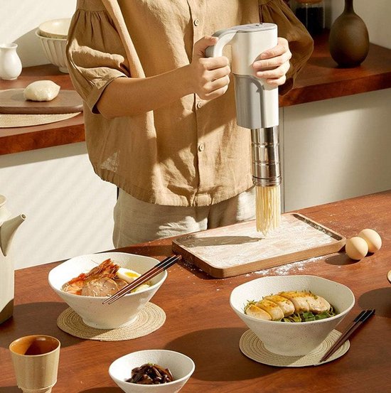 Pastamaker Elektrisch - Automatische Deegmaker - Zelf Pasta Maken - Draadloos Handzaam Ontwerp - 3 Vormen - Zilver — afbeelding 5