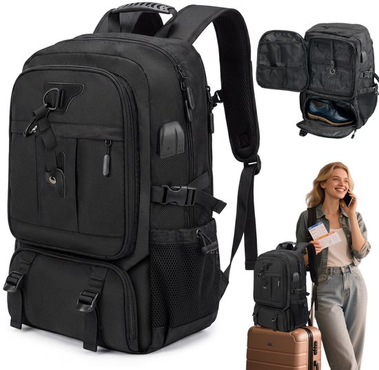 Sac à dos de voyage noir avec compartiments détaillés, port USB et femme parlant au téléphone avec des cartes d'embarquement.