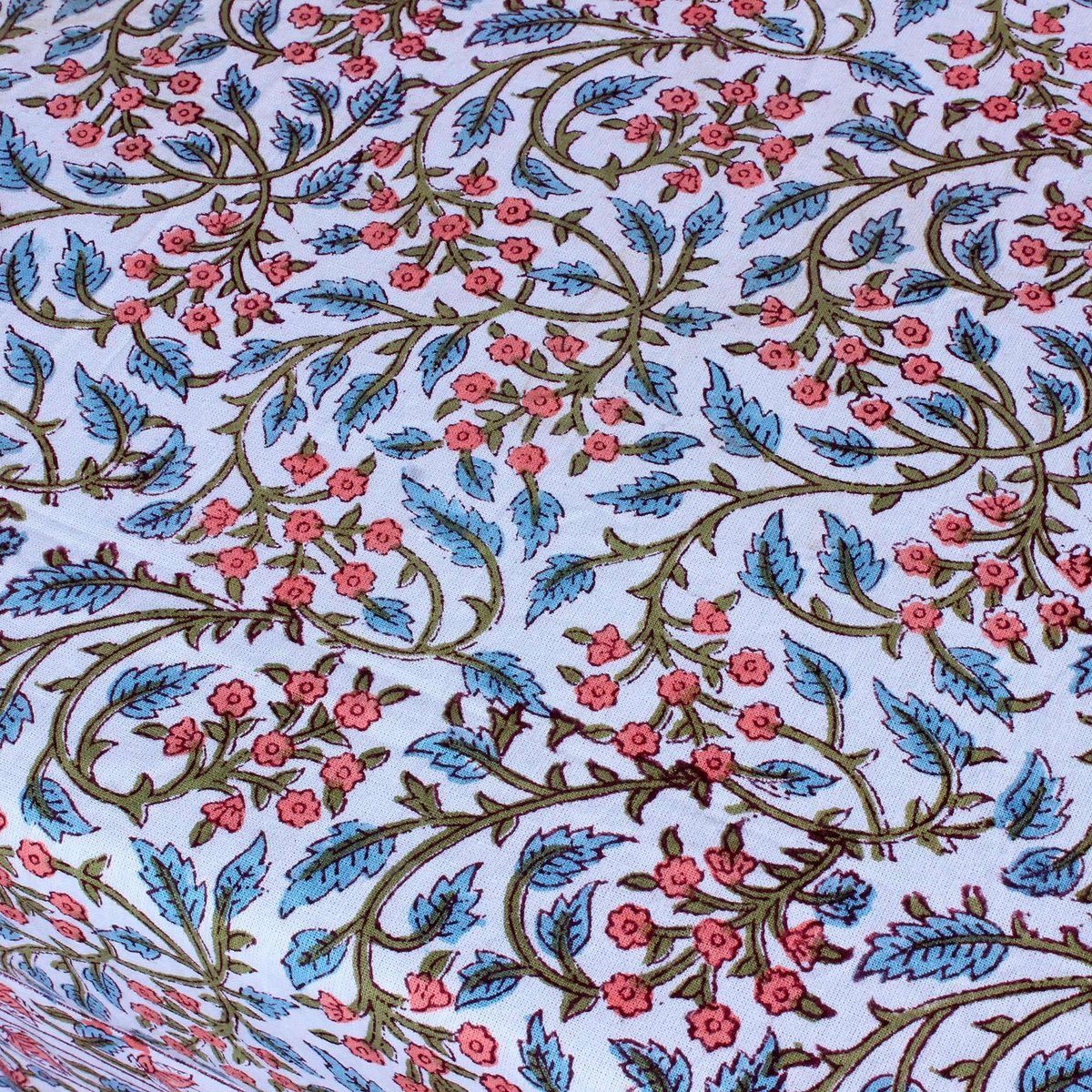 Omgoods - Zware Katoenen Tafelkleed met Bloemenprint voor Vierkante Tafels