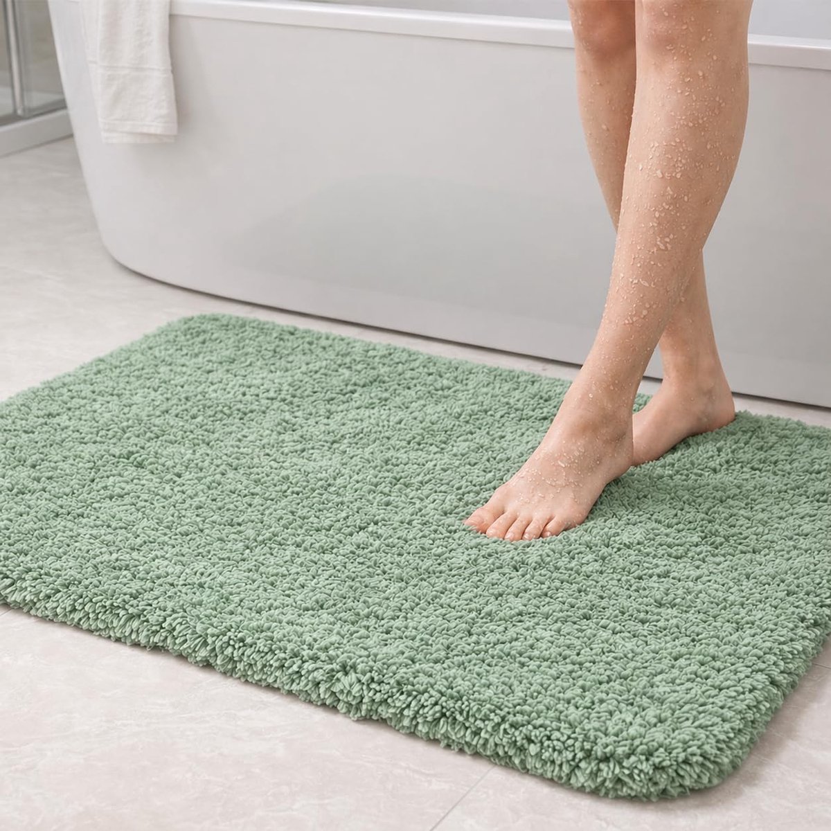 Badmat 90 x 60 cm - Microvezel - Lichtgroen - Absorberend en machinewasbaar - ShopVlot