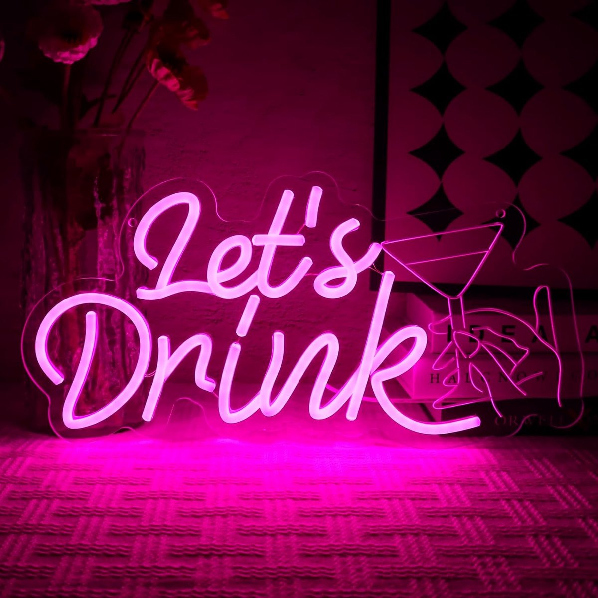 SnelShoppen - Let's Drink Neon Sign Cocktails LED Neon Sign Wanddecoratie Roze Neon Verlichting voor Bar, Café, Man Cave, Keuken, Feest - 42 x 20.5 cm
