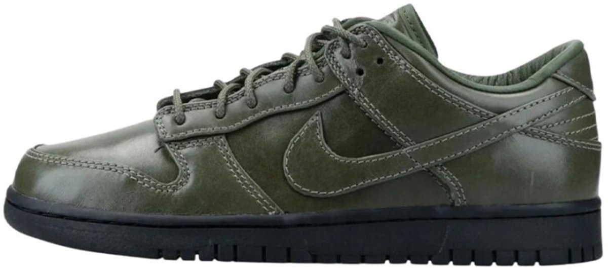 Nike Dunk Low Retro Premium Army Groen