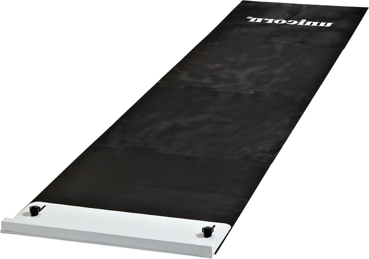 Dartmat - Oche mat - Darts spelen - Verhoogde teenlijn - 68 x 61 cm - Zwart