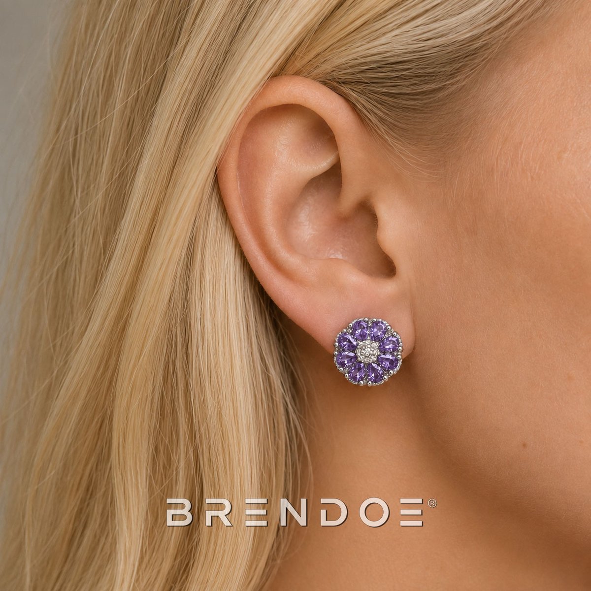 Brendoe Bloem Oorbellen Dames – 925 Sterling Zilver – Paarse Zirkonia – Zilveren Oorstekers – Elegant