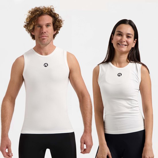 Wit, mouwloos ondershirt met R-logo voor dames en heren.