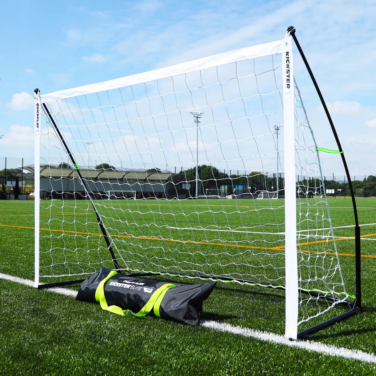 QuickPlay Kickster Elite Voetbaldoel 240x150 cm - Draagbaar en stabiel
