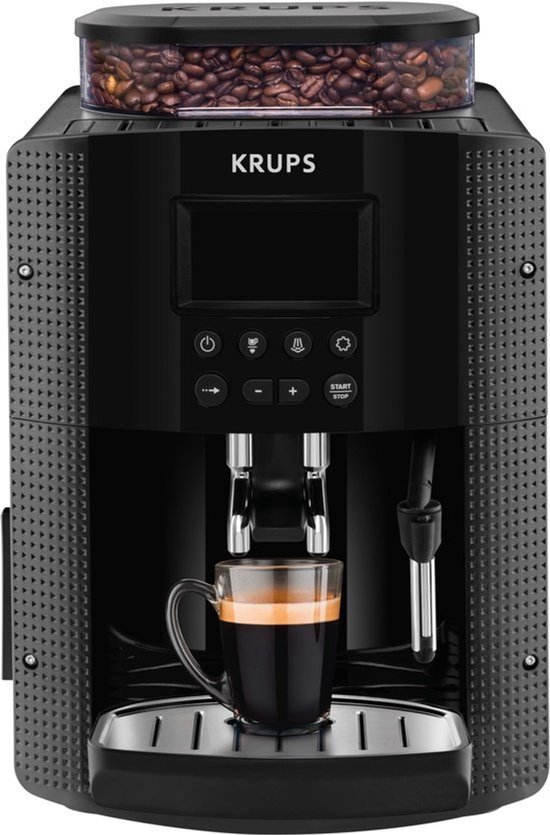 Krups volautomatische espressomachine in het zwart, met bonenreservoir en een kopje espresso.
