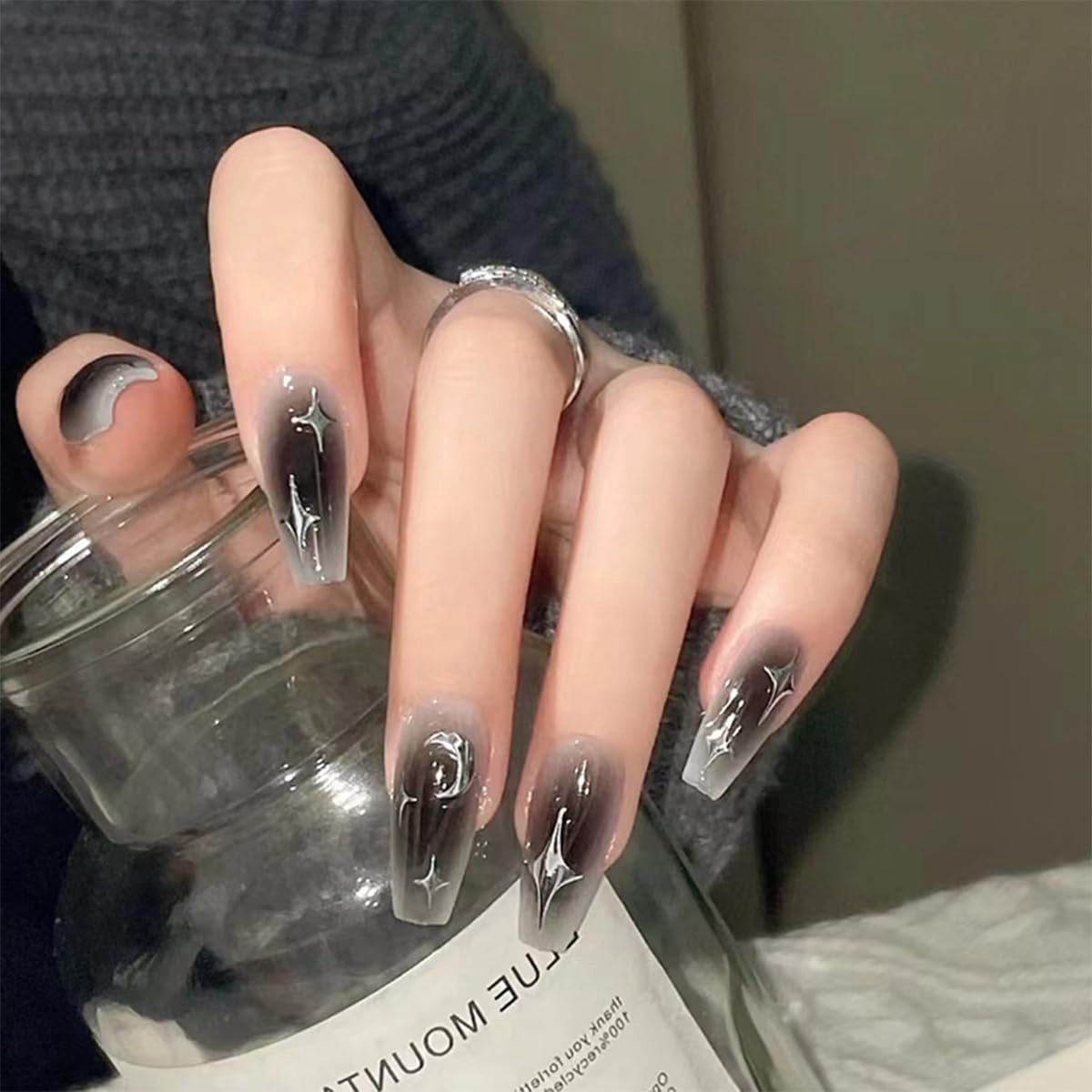 press on nails set van 24 amandelkorte Franse nagels - 3D sterren en maan - zachte gel - perfecte glamoureuze look - ShopVlot