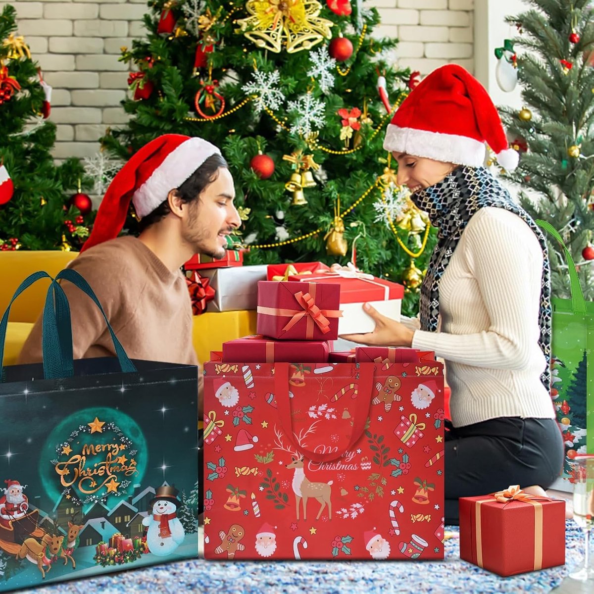Extra grote kerstgeschenkzakken - 18 stuks, herbruikbare tassen met handgrepen voor kerst en Nieuwjaar, ideaal voor feestdecoraties en cadeauverpakking