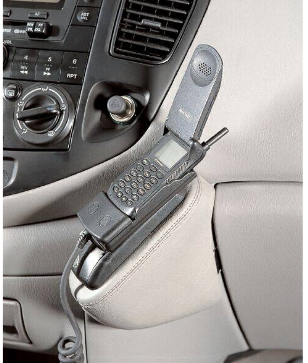 Kuda Console Mazda MPV 1999-