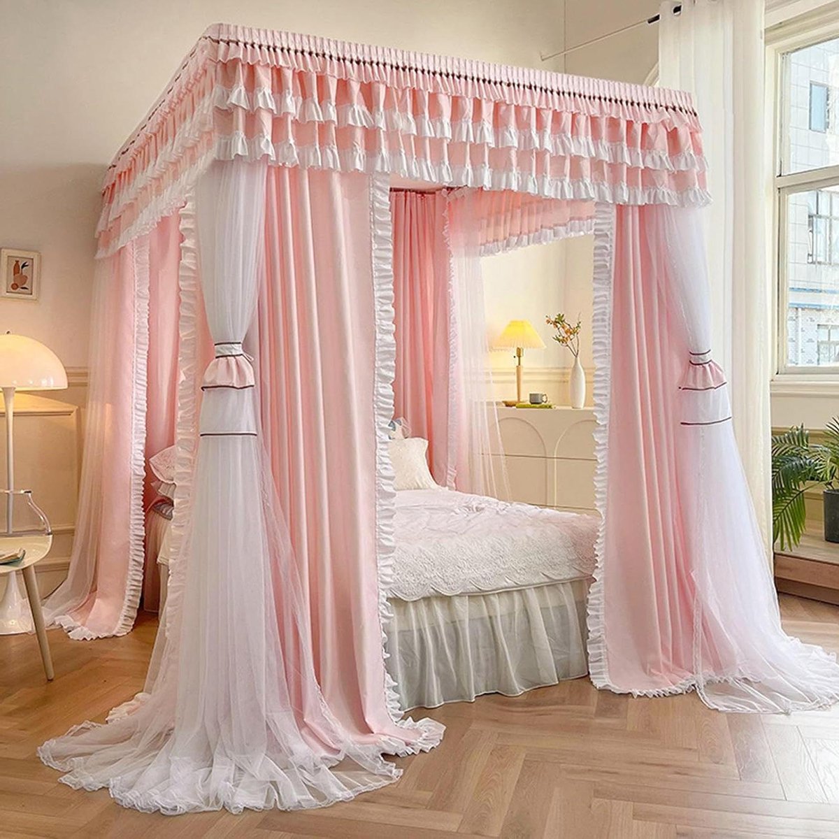 Hemelbedgordijn Vierhoekig - Klamboe Prinsessenbed - Slaapkamer Decoratie - Drie Deuren Ontwerp - 150x200 cm - Roze