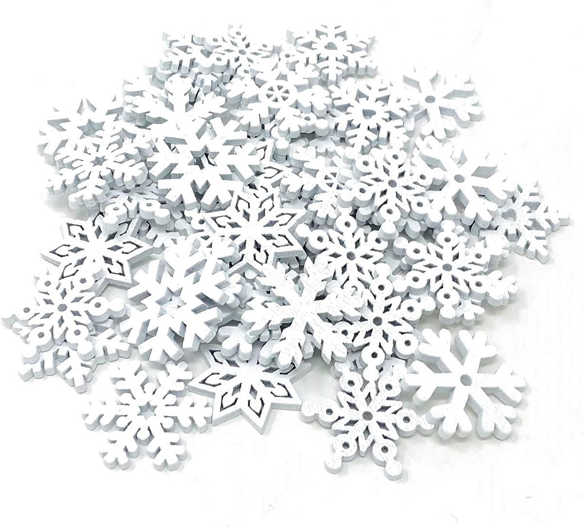 Sneeuwvlokken 50 stuks - Houten Ornamenten - Kerstdecoratie - Opknoping Hanger - DIY Craft - Hoogwaardig Natuurlijk Hout - Kerstornamenten