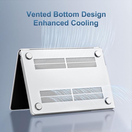 Dessous d'une housse d'ordinateur portable argentée avec des zones de ventilation perforées.