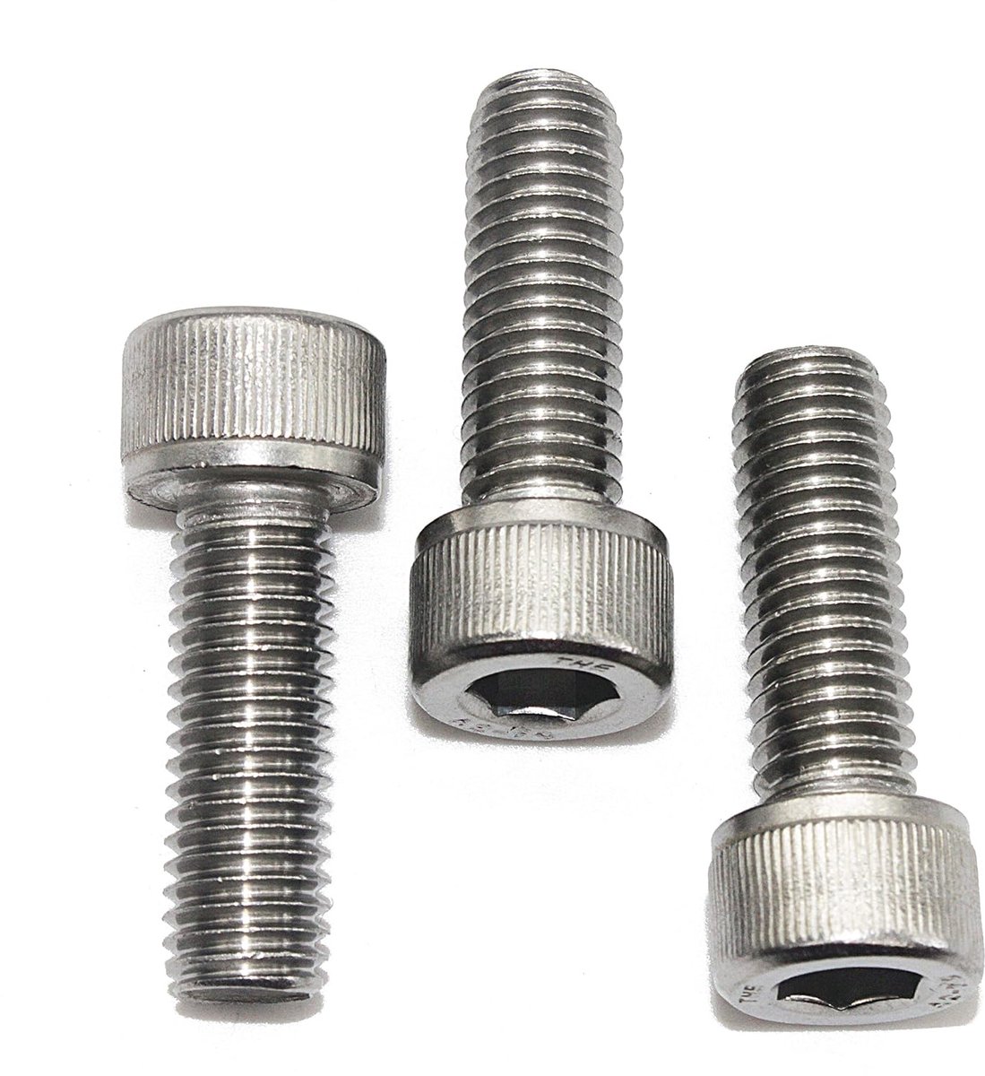 - x50 stuks DIN 912 roestvrij staal A2-70 cilinderkop schroef DIN912.