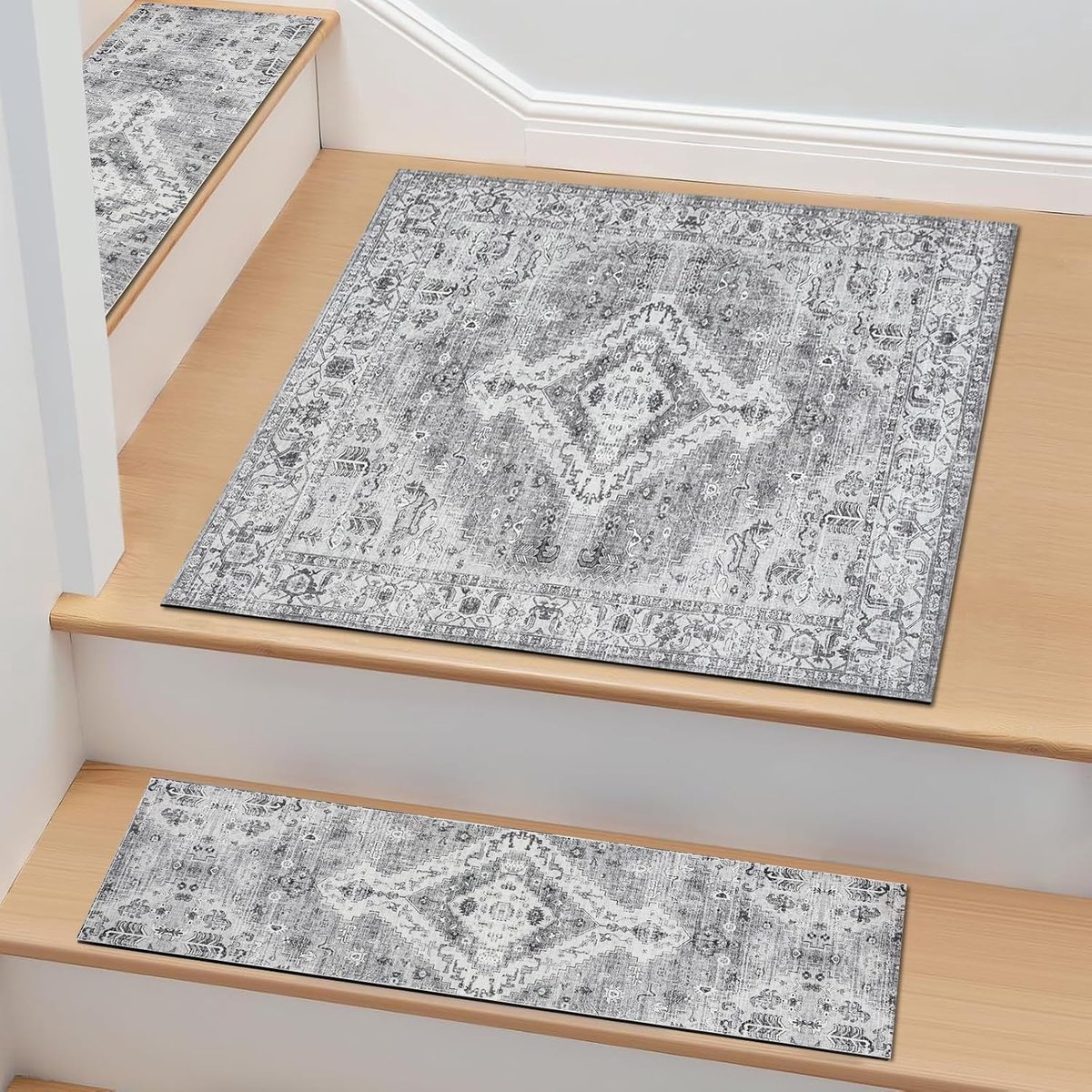 1 PC Hoekstuk Traptapijt voor Binnen, 76 x 76 cm, Antislip Traploper, Wasbaar, Herbruikbaar, Rubberen Trapbeschermer voor Huisdieren, Kinderen, Ouderen, Grijs