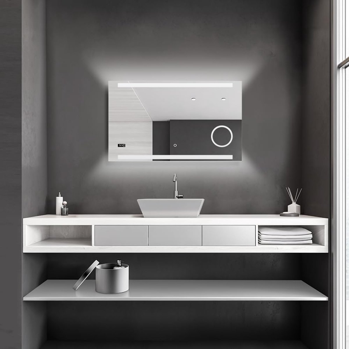 SnelShoppen - Talos LED Badkamerspiegel 100 x 60 cm - Neutraal Wit Verlichte Cosmetische Spiegel met 3-voudige Vergroting en Digitale Klok - Aluminium