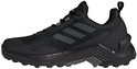 Zijkant van zwarte dames wandelschoen van adidas Terrex RAIN.RDY met veters en profielzool.