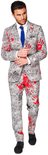 Man in grijs OppoSuits pak met rode bloedvlekken en handafdrukken, blauwe das.
