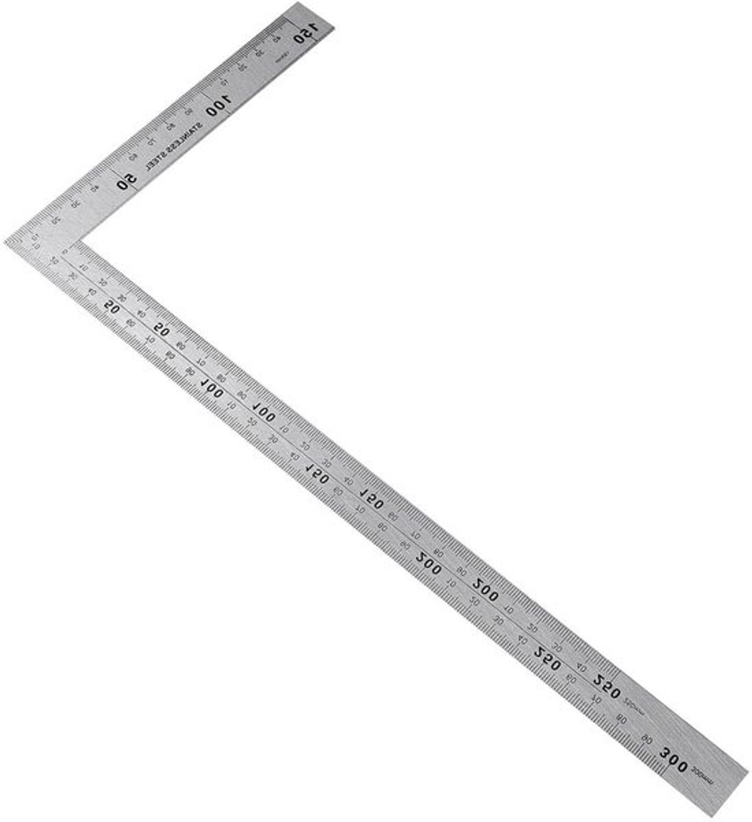 Hoekliniaal 150 x 300 mm voor timmerlieden ingenieurs ambachtslieden dakdekkers.